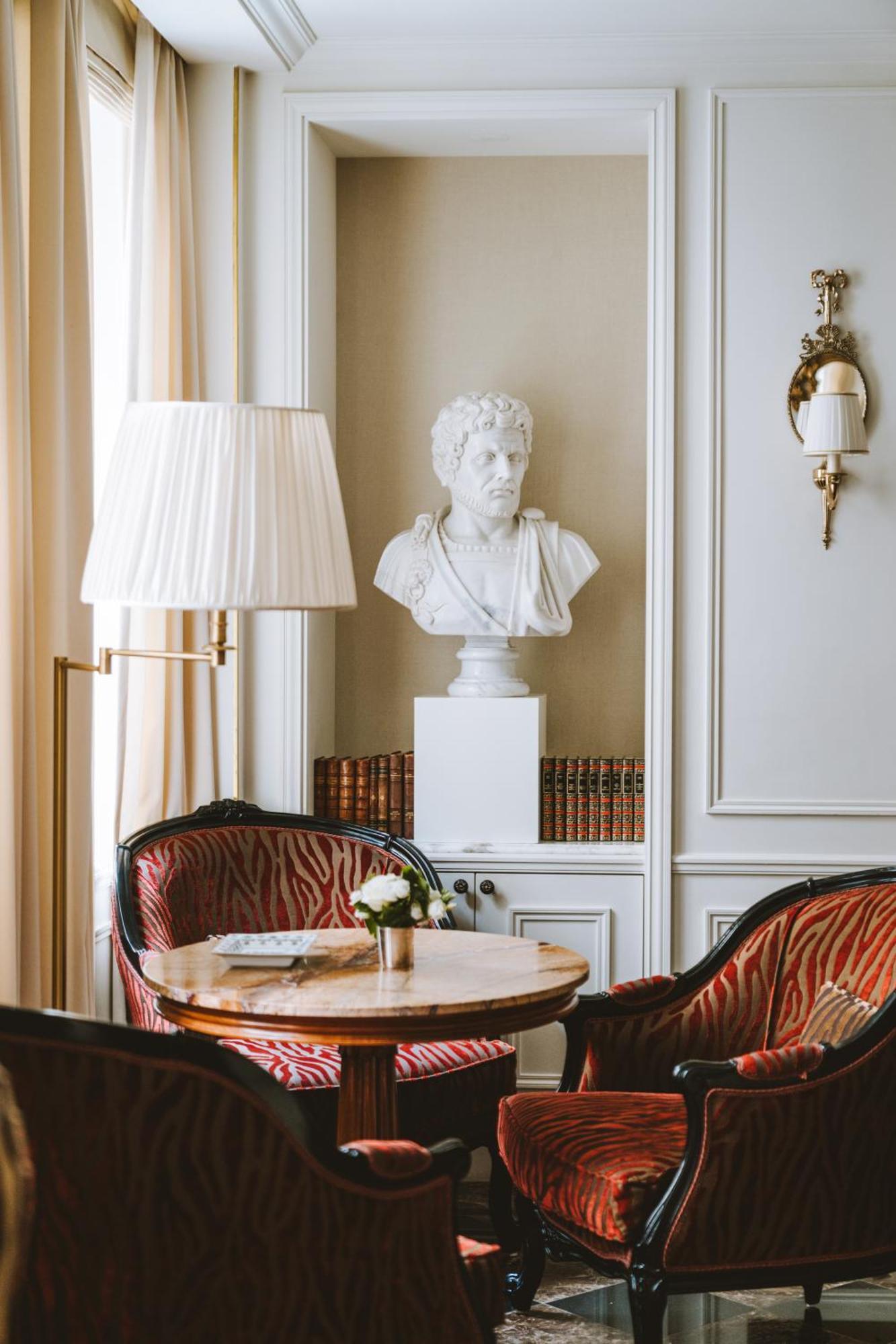 Hotel Splendide Royal Paris - Relais & Chateaux Exterior photo